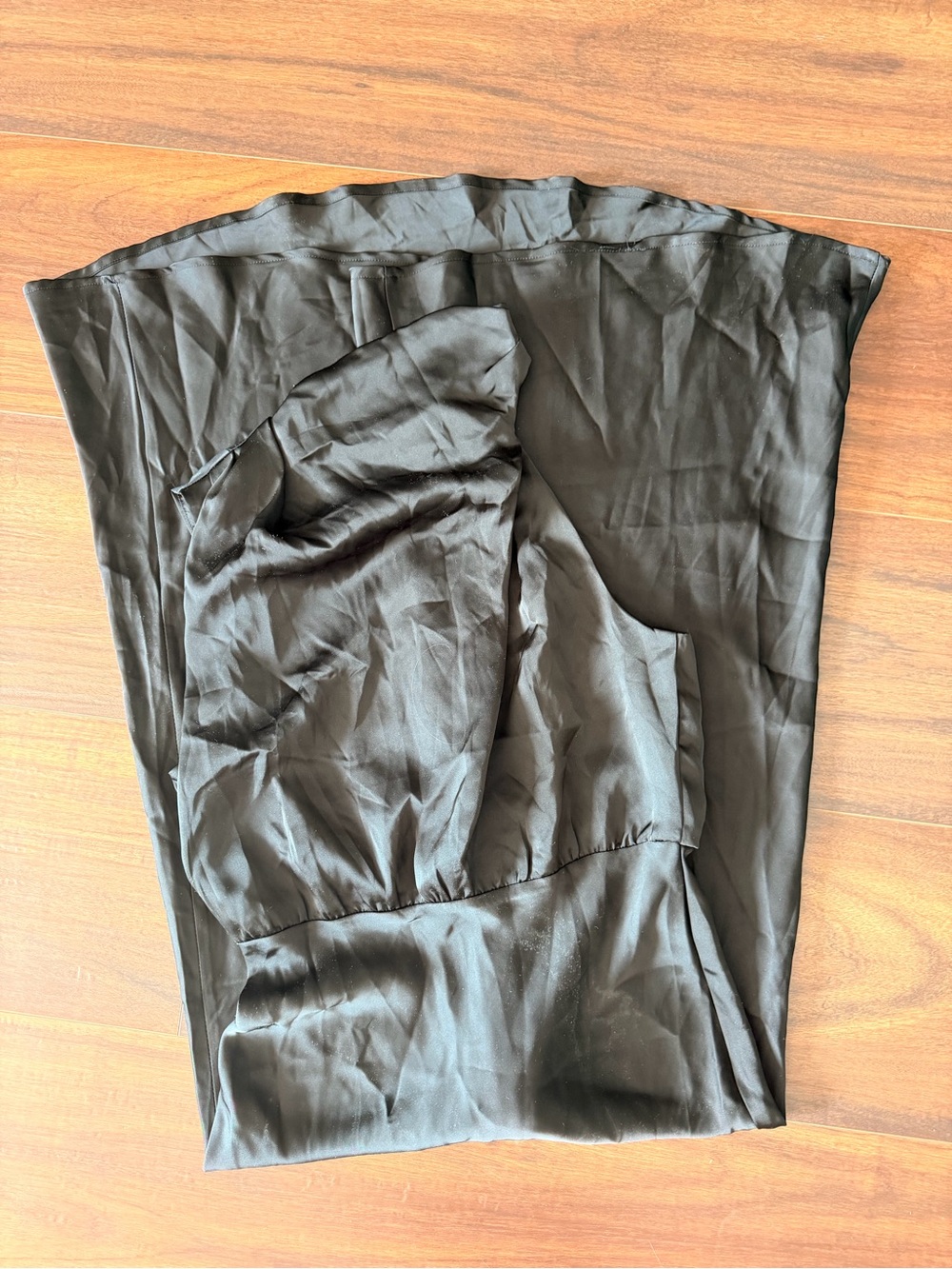 NWOT Lulus Gorgeous Season Black Satin Backless Midi Dress - Picture 3 of 4